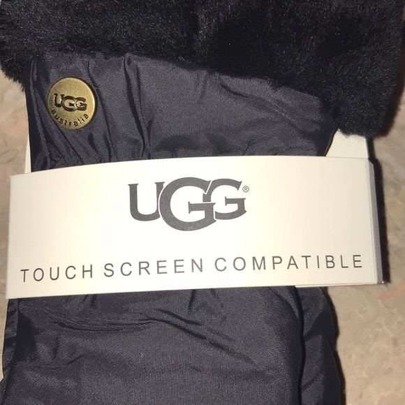 Last One!!!! Ugg Touch Screen Compatible Gloves - Picture 2 of 6